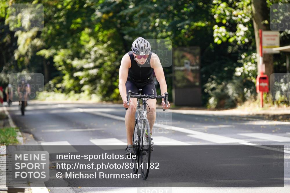 14.09.2025 - Stadtparktriathlon Michael Burmester http://msf.ph/oto/8914182 14.09.2025 12:25:58 Radfahren 1100, 1132, 1149, 1167, 1212, 1297, 1304 meine-sportfotos.de