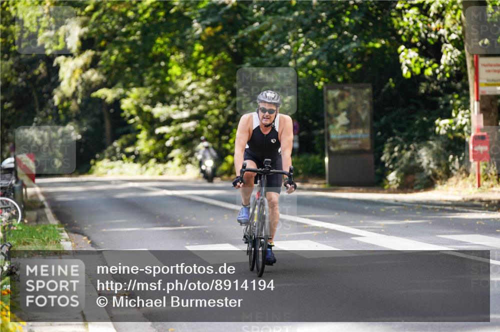 14.09.2025 - Stadtparktriathlon Michael Burmester http://msf.ph/oto/8914194 14.09.2025 12:26:19 Radfahren 1126, 1220 meine-sportfotos.de