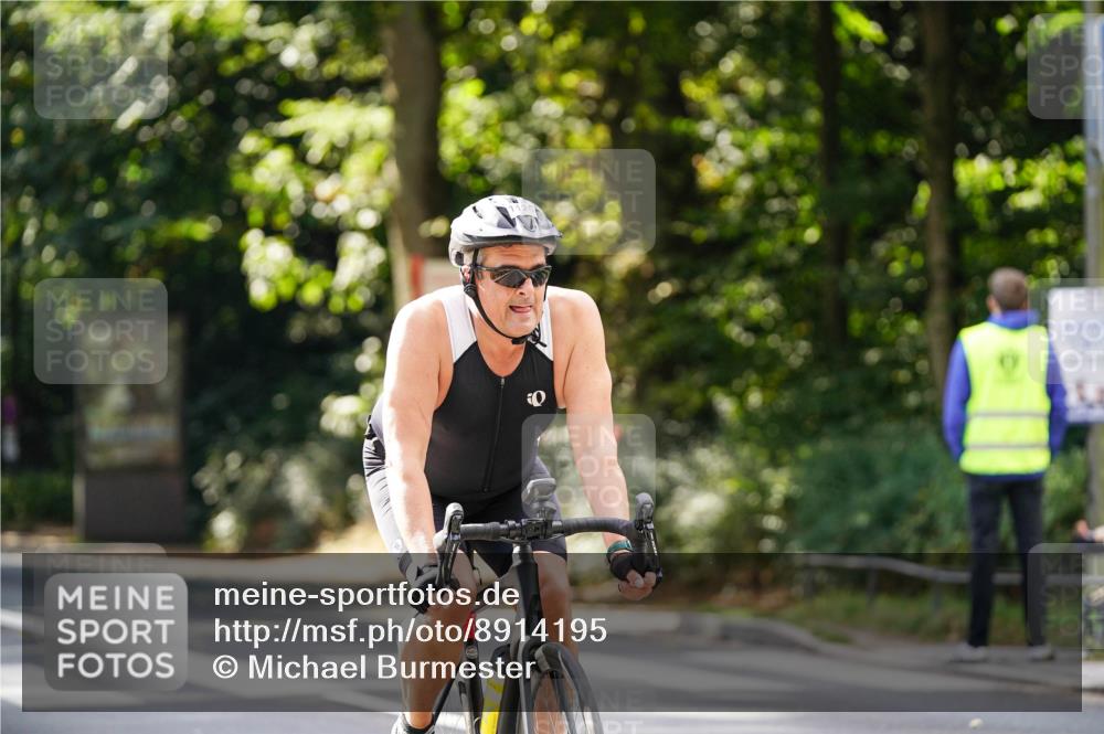 14.09.2025 - Stadtparktriathlon Michael Burmester http://msf.ph/oto/8914195 14.09.2025 12:26:20 Radfahren 1126, 1220 meine-sportfotos.de