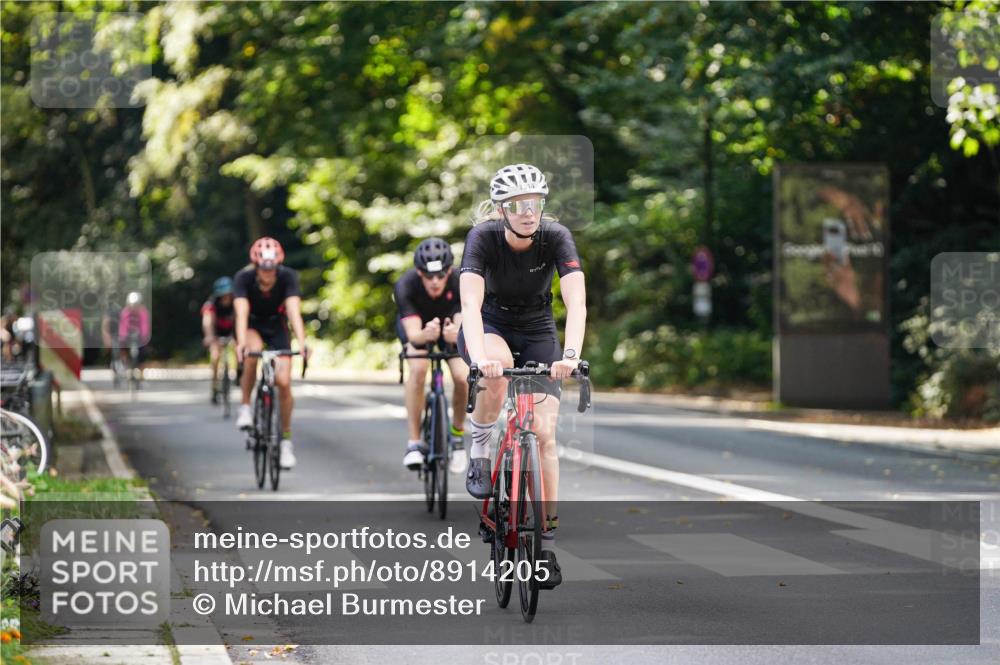 14.09.2025 - Stadtparktriathlon Michael Burmester http://msf.ph/oto/8914205 14.09.2025 12:26:52 Radfahren 1128, 1160, 1189, 1280, 1314 meine-sportfotos.de