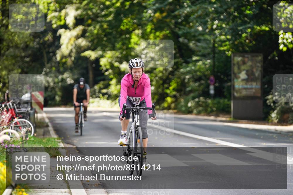 14.09.2025 - Stadtparktriathlon Michael Burmester http://msf.ph/oto/8914214 14.09.2025 12:27:00 Radfahren 1160, 1189, 1218, 1250, 1280, 1303 meine-sportfotos.de