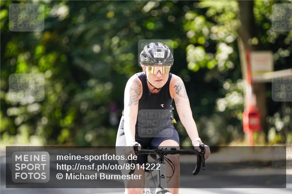 14.09.2025 - Stadtparktriathlon Michael Burmester http://msf.ph/oto/8914222 14.09.2025 12:27:15 Radfahren 1176, 1242, 1267 meine-sportfotos.de