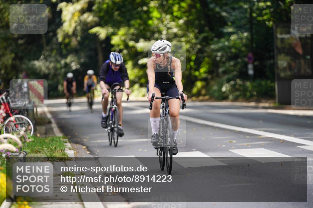 14.09.2025 - Stadtparktriathlon Michael Burmester http://msf.ph/oto/8914223 14.09.2025 12:27:17 Radfahren 1146, 1176, 1217, 1242, 1267 meine-sportfotos.de