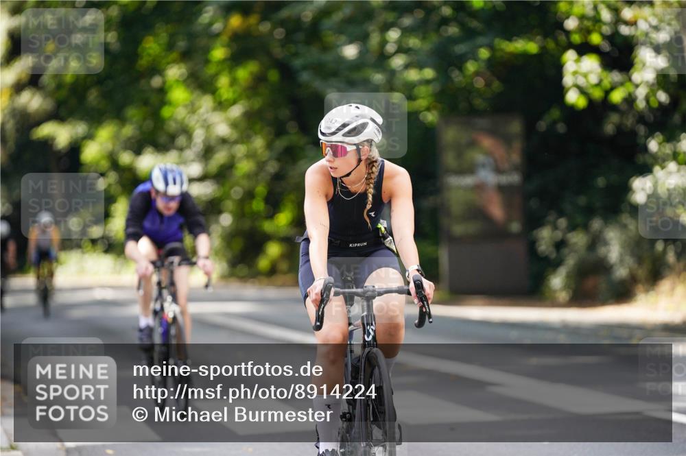 14.09.2025 - Stadtparktriathlon Michael Burmester http://msf.ph/oto/8914224 14.09.2025 12:27:18 Radfahren 1146, 1176, 1217, 1242, 1267 meine-sportfotos.de