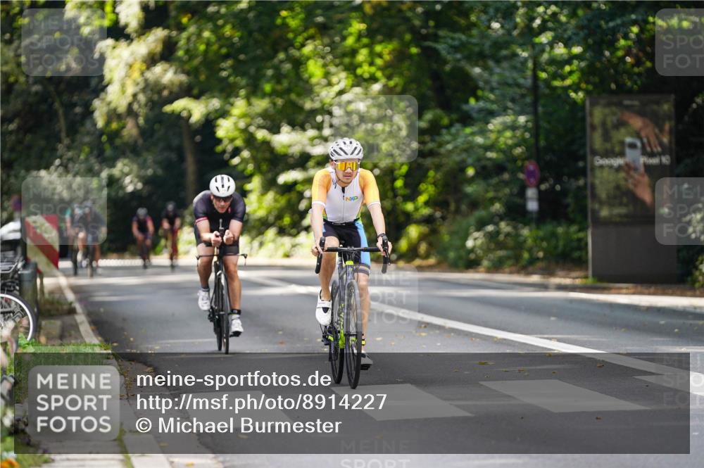14.09.2025 - Stadtparktriathlon Michael Burmester http://msf.ph/oto/8914227 14.09.2025 12:27:22 Radfahren 1146, 1176, 1217, 1242 meine-sportfotos.de