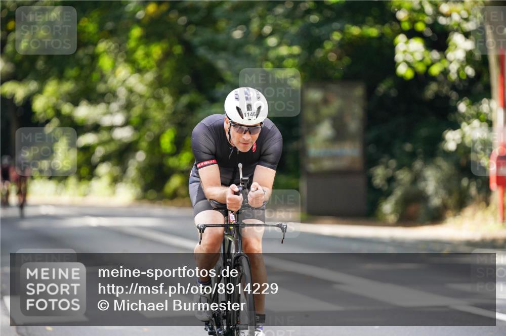 14.09.2025 - Stadtparktriathlon Michael Burmester http://msf.ph/oto/8914229 14.09.2025 12:27:25 Radfahren 1146, 1155, 1176, 1217, 1223, 1242 meine-sportfotos.de