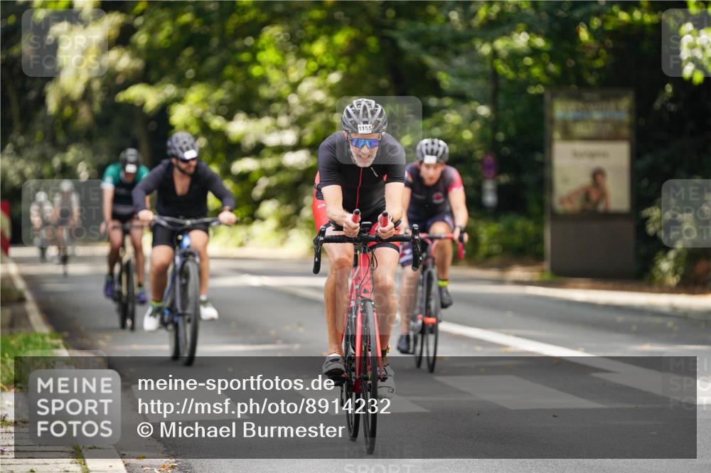 14.09.2025 - Stadtparktriathlon Michael Burmester http://msf.ph/oto/8914232 14.09.2025 12:27:31 Radfahren 1146, 1155, 1200, 1215, 1223, 1252 meine-sportfotos.de