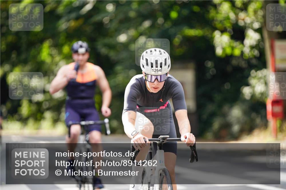 14.09.2025 - Stadtparktriathlon Michael Burmester http://msf.ph/oto/8914262 14.09.2025 12:28:55 Radfahren 1151, 1213, 1264, 1315 meine-sportfotos.de