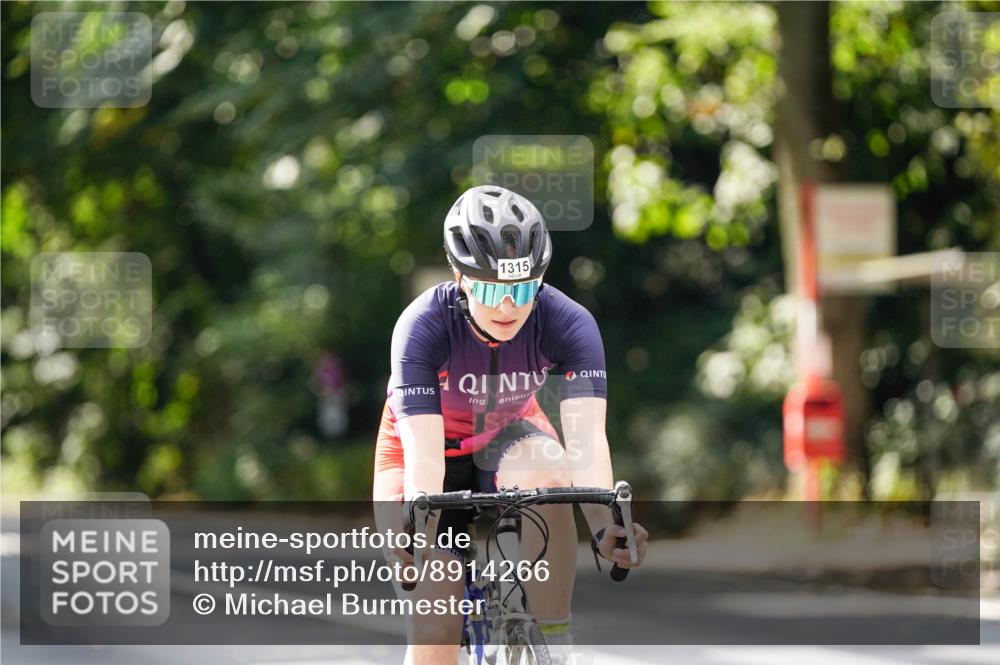 14.09.2025 - Stadtparktriathlon Michael Burmester http://msf.ph/oto/8914266 14.09.2025 12:28:59 Radfahren 1142, 1151, 1157, 1213, 1219, 1264, 1315 meine-sportfotos.de