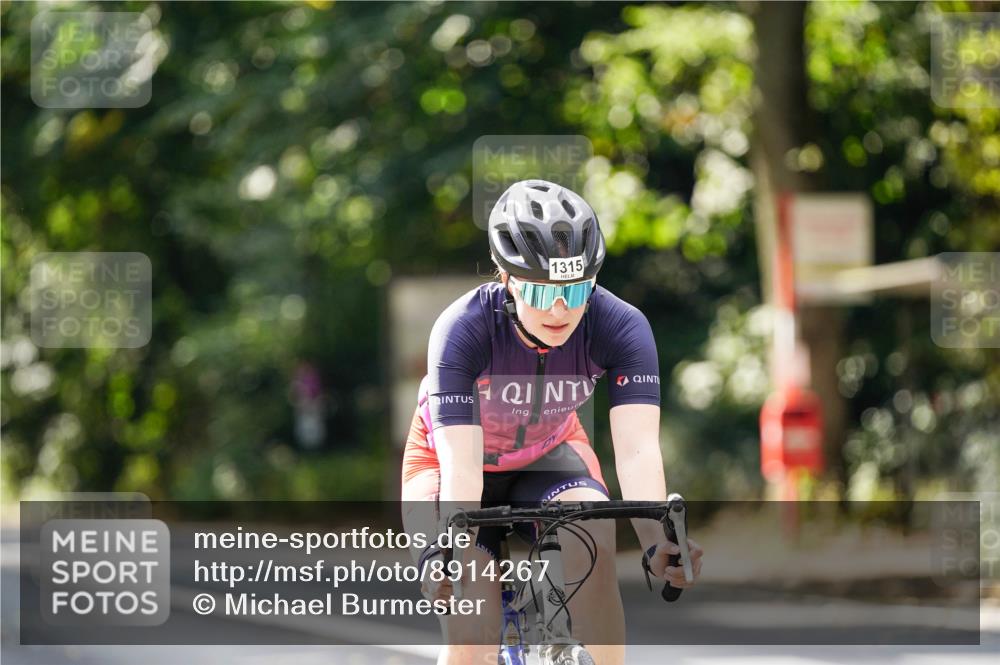 14.09.2025 - Stadtparktriathlon Michael Burmester http://msf.ph/oto/8914267 14.09.2025 12:28:59 Radfahren 1142, 1151, 1157, 1213, 1219, 1264, 1315 meine-sportfotos.de