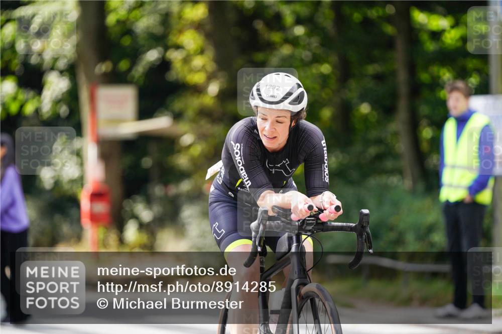 14.09.2025 - Stadtparktriathlon Michael Burmester http://msf.ph/oto/8914285 14.09.2025 12:29:13 Radfahren 1257, 1292, 1293, 1319 meine-sportfotos.de