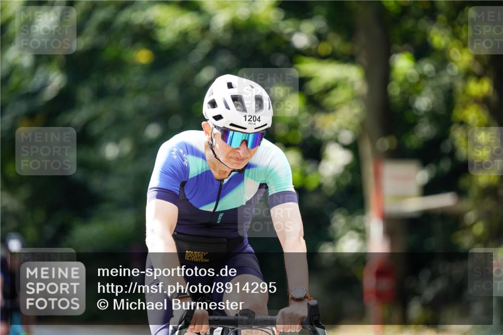14.09.2025 - Stadtparktriathlon Michael Burmester http://msf.ph/oto/8914295 14.09.2025 12:29:45 Radfahren 1134, 1204, 1258, 1298, 1311 meine-sportfotos.de