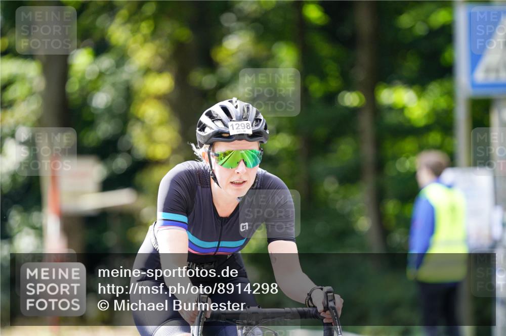 14.09.2025 - Stadtparktriathlon Michael Burmester http://msf.ph/oto/8914298 14.09.2025 12:29:48 Radfahren 1134, 1204, 1241, 1258, 1298, 1311 meine-sportfotos.de