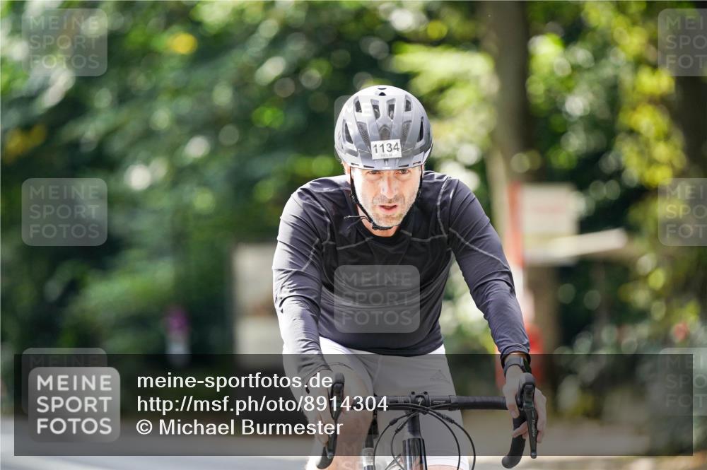 14.09.2025 - Stadtparktriathlon Michael Burmester http://msf.ph/oto/8914304 14.09.2025 12:29:53 Radfahren 1134, 1159, 1183, 1241, 1298, 1311, 1316 meine-sportfotos.de