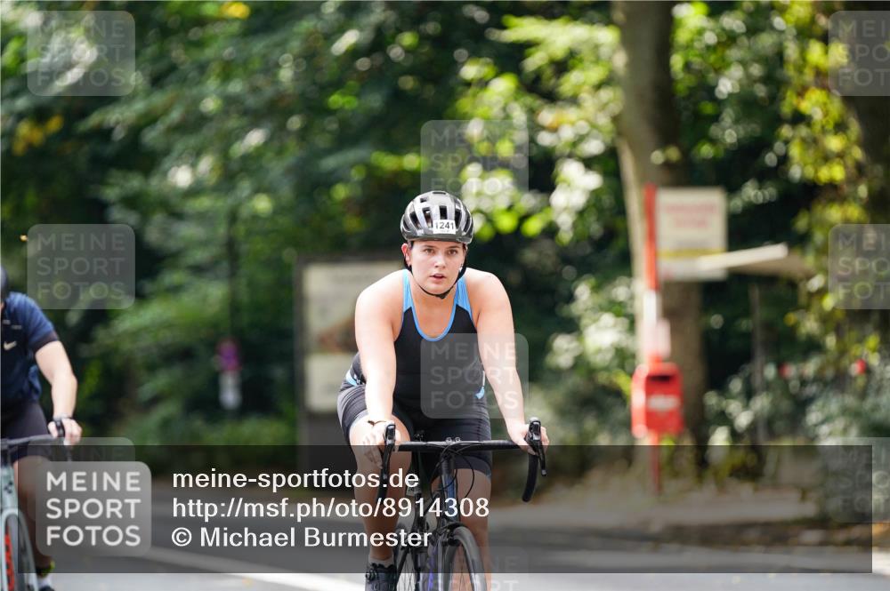 14.09.2025 - Stadtparktriathlon Michael Burmester http://msf.ph/oto/8914308 14.09.2025 12:29:55 Radfahren 1134, 1159, 1183, 1241, 1311, 1316 meine-sportfotos.de