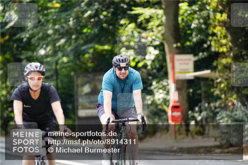 14.09.2025 - Stadtparktriathlon Michael Burmester http://msf.ph/oto/8914311 14.09.2025 12:29:58 Radfahren 1134, 1159, 1180, 1183, 1241, 1316 meine-sportfotos.de