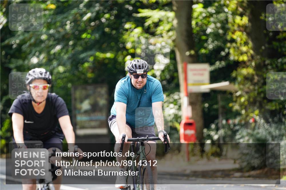 14.09.2025 - Stadtparktriathlon Michael Burmester http://msf.ph/oto/8914312 14.09.2025 12:29:58 Radfahren 1134, 1159, 1180, 1183, 1241, 1316 meine-sportfotos.de
