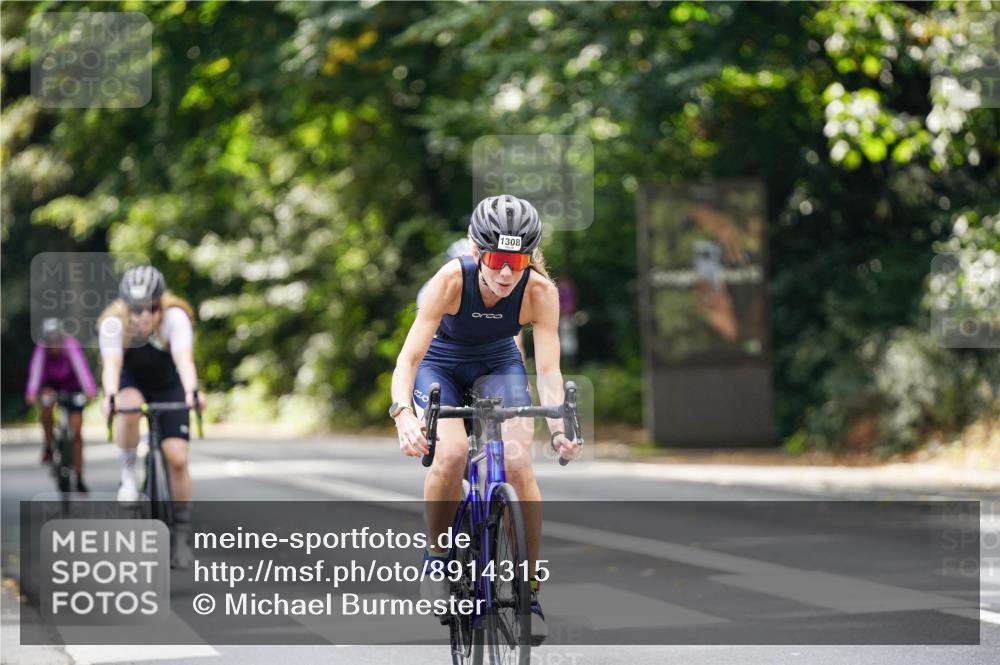 14.09.2025 - Stadtparktriathlon Michael Burmester http://msf.ph/oto/8914315 14.09.2025 12:30:07 Radfahren 1180, 1192, 1248, 1273, 1308 meine-sportfotos.de