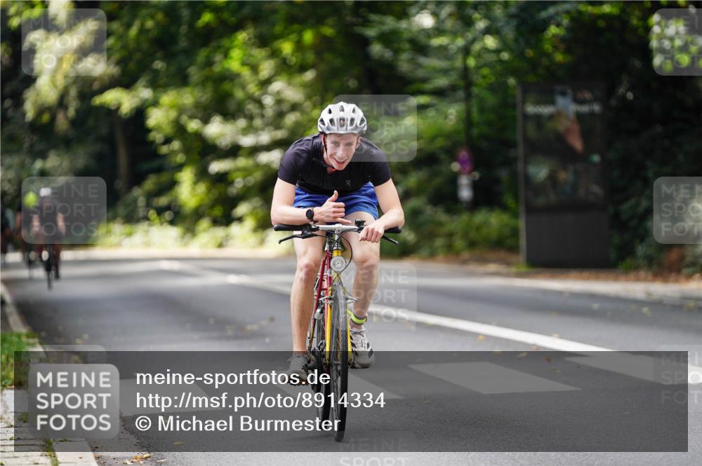 14.09.2025 - Stadtparktriathlon Michael Burmester http://msf.ph/oto/8914334 14.09.2025 12:30:39 Radfahren 1152, 1199, 1231, 1312 meine-sportfotos.de