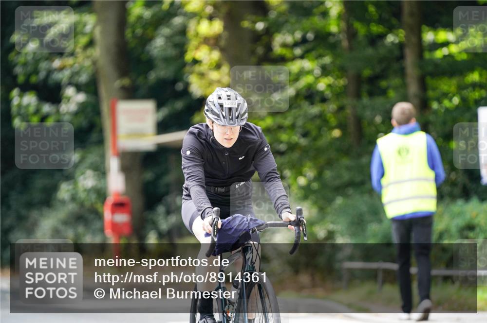 14.09.2025 - Stadtparktriathlon Michael Burmester http://msf.ph/oto/8914361 14.09.2025 12:31:20 Radfahren 1254, 1289, 1294 meine-sportfotos.de