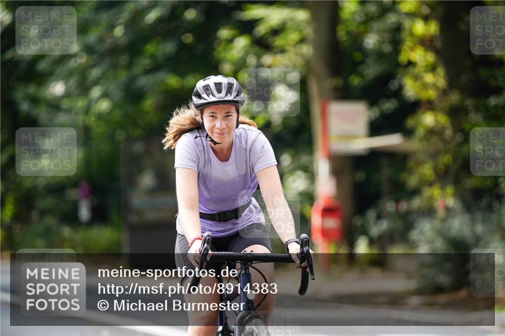 14.09.2025 - Stadtparktriathlon Michael Burmester http://msf.ph/oto/8914383 14.09.2025 12:31:54 Radfahren 1222, 1232 meine-sportfotos.de