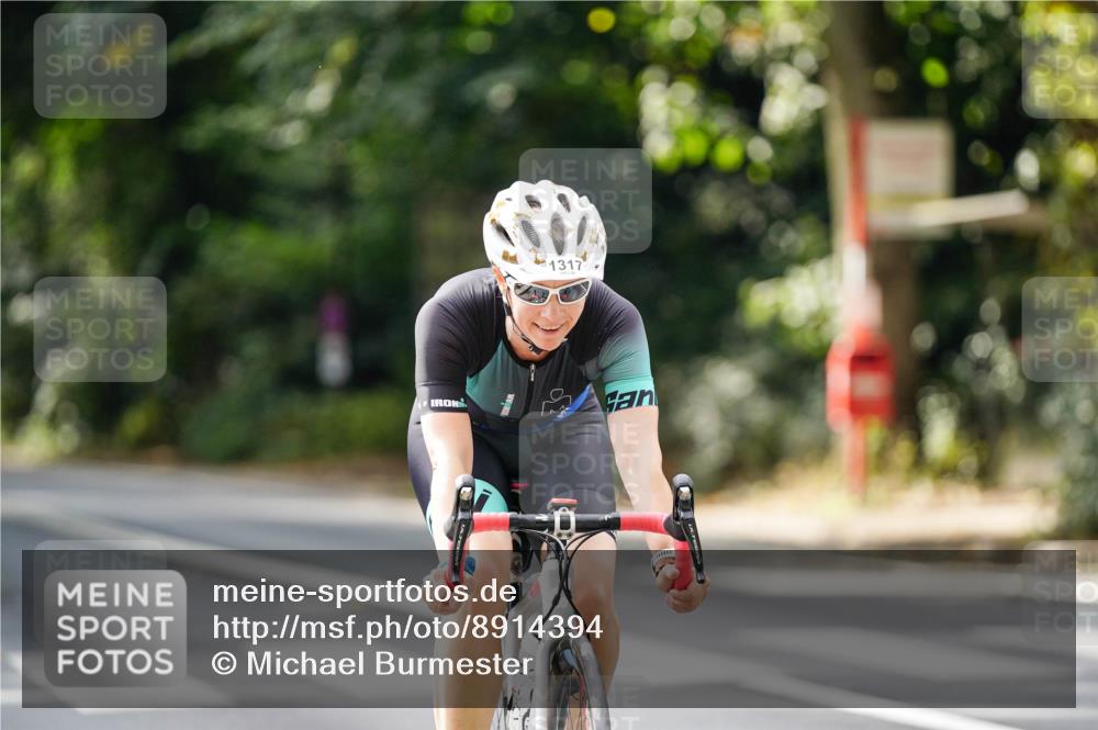 14.09.2025 - Stadtparktriathlon Michael Burmester http://msf.ph/oto/8914394 14.09.2025 12:32:16 Radfahren 1268, 1272, 1317 meine-sportfotos.de