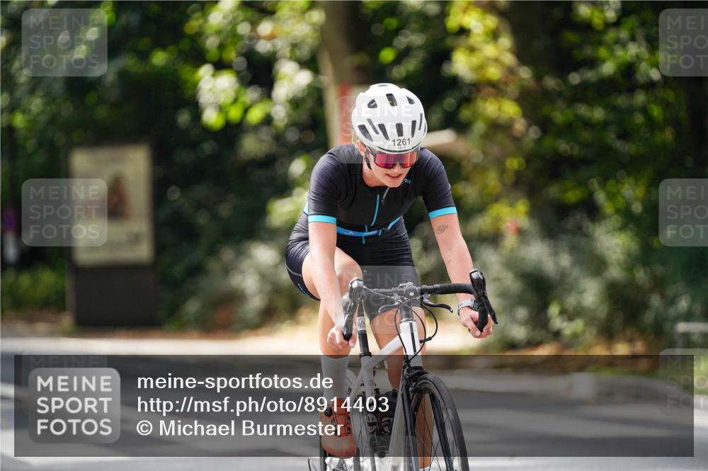 14.09.2025 - Stadtparktriathlon Michael Burmester http://msf.ph/oto/8914403 14.09.2025 12:32:28 Radfahren 1153, 1158, 1236, 1239, 1261, 1272, 1285 meine-sportfotos.de
