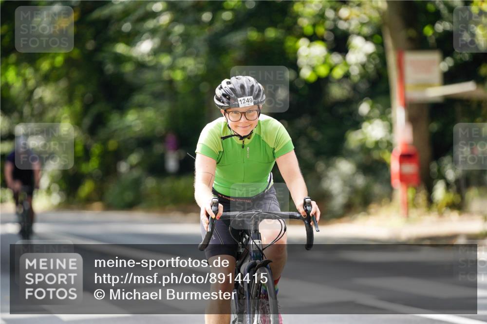 14.09.2025 - Stadtparktriathlon Michael Burmester http://msf.ph/oto/8914415 14.09.2025 12:32:52 Radfahren 1163, 1210, 1249, 1274, 1306 meine-sportfotos.de