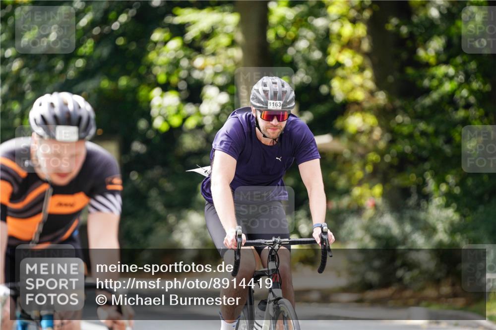 14.09.2025 - Stadtparktriathlon Michael Burmester http://msf.ph/oto/8914419 14.09.2025 12:32:55 Radfahren 1163, 1202, 1210, 1249, 1274, 1306 meine-sportfotos.de