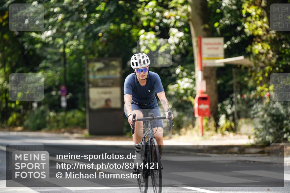 14.09.2025 - Stadtparktriathlon Michael Burmester http://msf.ph/oto/8914421 14.09.2025 12:32:59 Radfahren 1163, 1193, 1202, 1210, 1274, 1306, 1310 meine-sportfotos.de