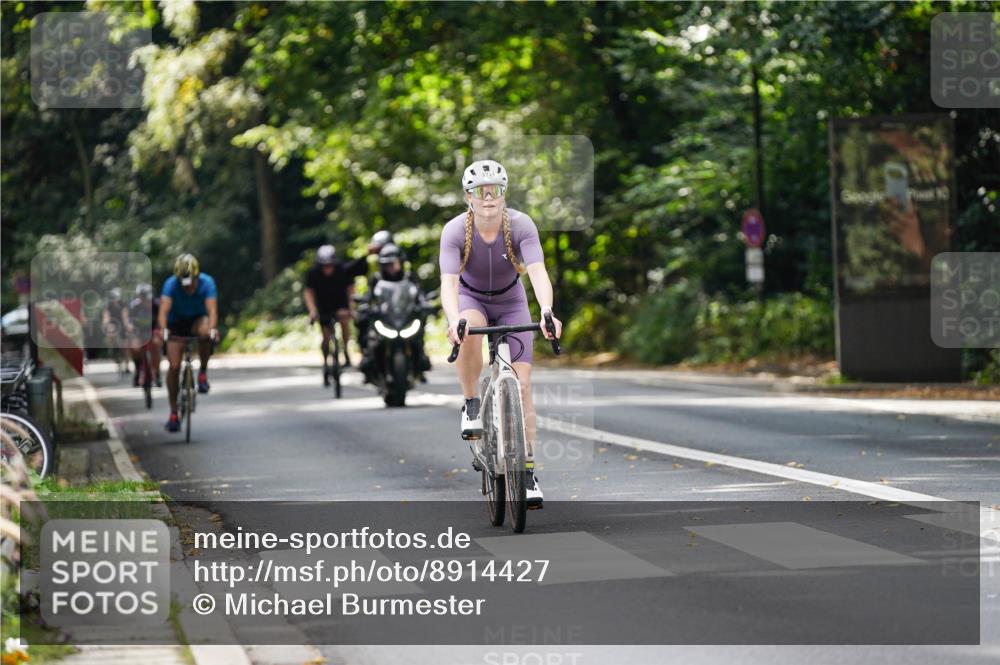 14.09.2025 - Stadtparktriathlon Michael Burmester http://msf.ph/oto/8914427 14.09.2025 12:33:07 Radfahren 1148, 1156, 1193, 1202, 1224, 1255, 1310 meine-sportfotos.de