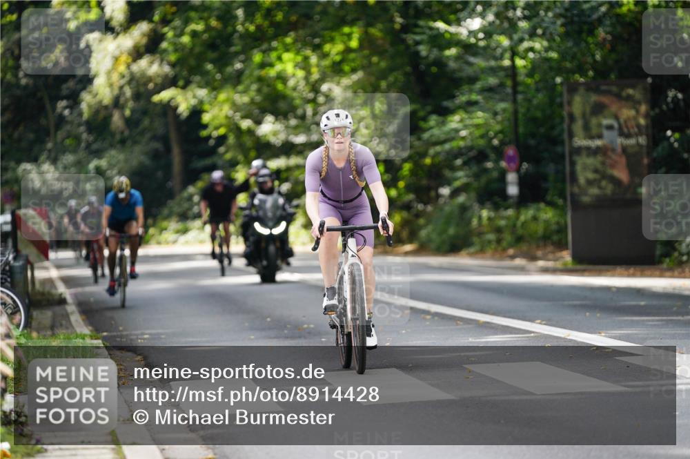 14.09.2025 - Stadtparktriathlon Michael Burmester http://msf.ph/oto/8914428 14.09.2025 12:33:07 Radfahren 1148, 1156, 1193, 1202, 1224, 1255, 1310 meine-sportfotos.de