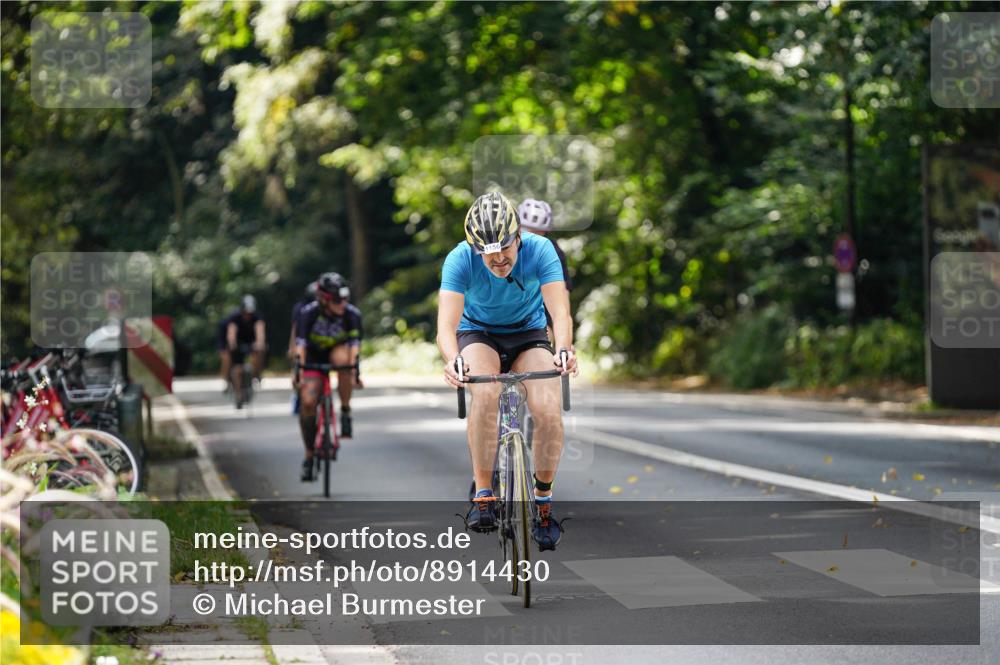 14.09.2025 - Stadtparktriathlon Michael Burmester http://msf.ph/oto/8914430 14.09.2025 12:33:10 Radfahren 1148, 1150, 1156, 1193, 1224, 1255, 1310 meine-sportfotos.de