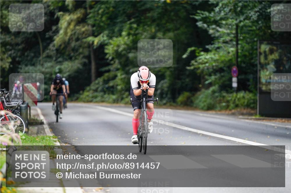14.09.2025 - Stadtparktriathlon Michael Burmester http://msf.ph/oto/8914457 14.09.2025 12:34:09 Radfahren 1149, 1419 meine-sportfotos.de