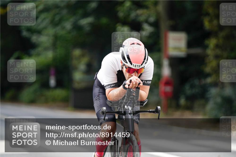 14.09.2025 - Stadtparktriathlon Michael Burmester http://msf.ph/oto/8914459 14.09.2025 12:34:11 Radfahren 1149, 1419 meine-sportfotos.de