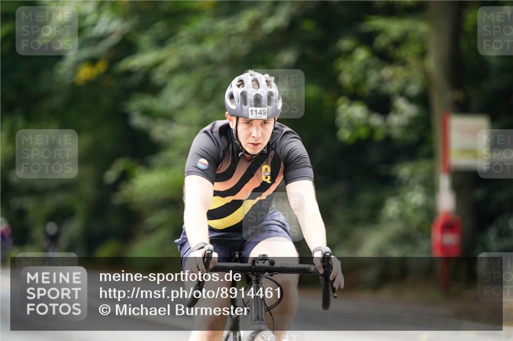 14.09.2025 - Stadtparktriathlon Michael Burmester http://msf.ph/oto/8914461 14.09.2025 12:34:15 Radfahren 1149, 1167, 1419 meine-sportfotos.de