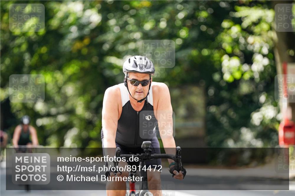 14.09.2025 - Stadtparktriathlon Michael Burmester http://msf.ph/oto/8914472 14.09.2025 12:34:41 Radfahren 1126, 1250, 1307, 1383, 1390 meine-sportfotos.de