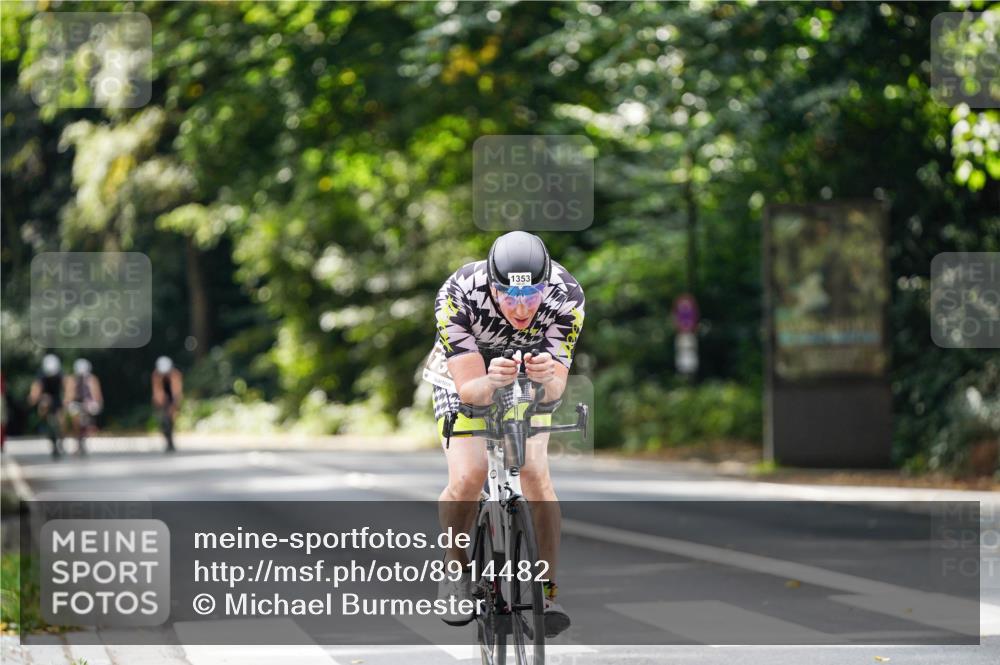 14.09.2025 - Stadtparktriathlon Michael Burmester http://msf.ph/oto/8914482 14.09.2025 12:34:54 Radfahren 1280, 1314, 1353, 1383, 1390 meine-sportfotos.de
