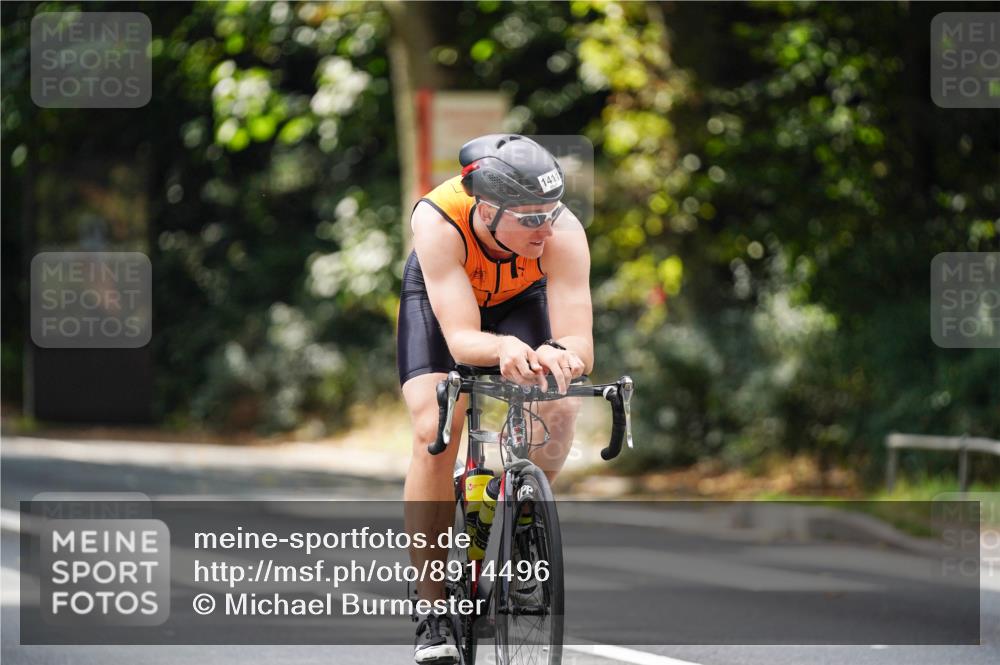 14.09.2025 - Stadtparktriathlon Michael Burmester http://msf.ph/oto/8914496 14.09.2025 12:35:30 Radfahren 1267, 1303, 1385, 1400, 1411 meine-sportfotos.de