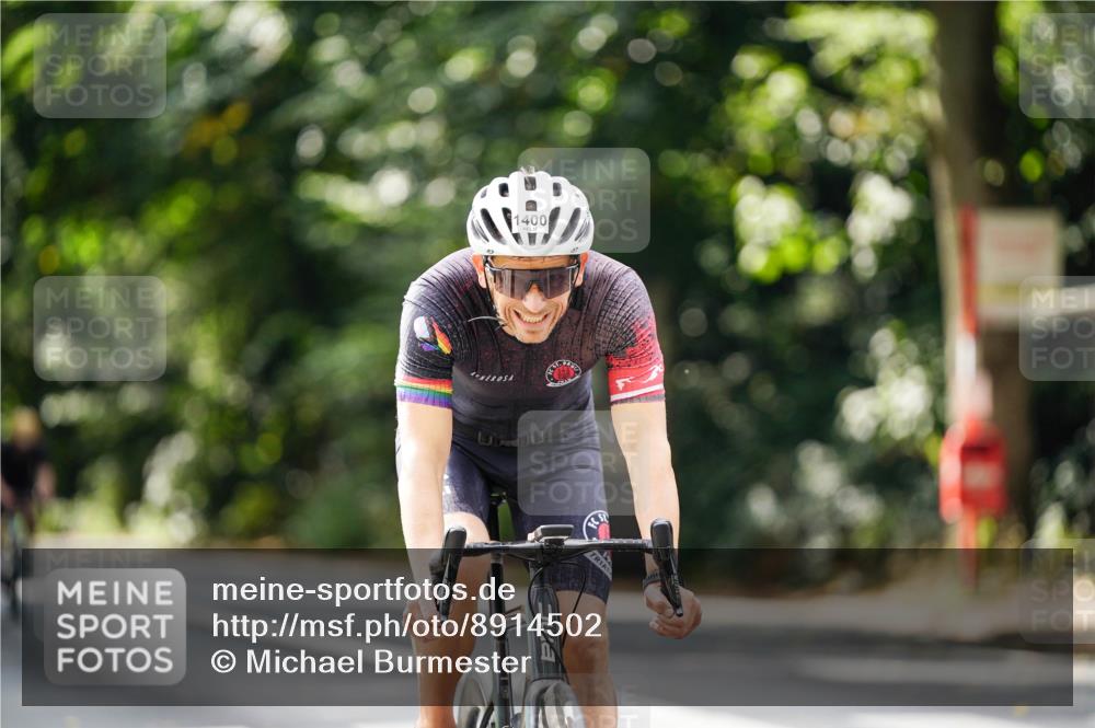 14.09.2025 - Stadtparktriathlon Michael Burmester http://msf.ph/oto/8914502 14.09.2025 12:35:38 Radfahren 1252, 1296, 1303, 1385, 1391, 1400, 1415 meine-sportfotos.de