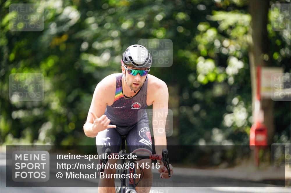 14.09.2025 - Stadtparktriathlon Michael Burmester http://msf.ph/oto/8914516 14.09.2025 12:35:56 Radfahren 1244, 1292, 1355, 1373, 1399 meine-sportfotos.de