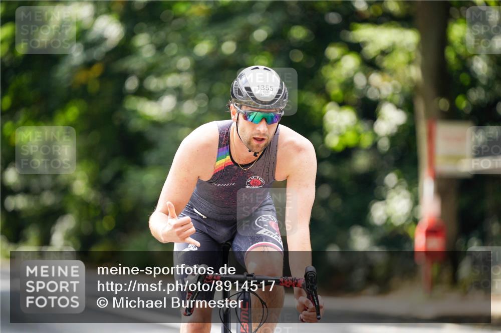 14.09.2025 - Stadtparktriathlon Michael Burmester http://msf.ph/oto/8914517 14.09.2025 12:35:56 Radfahren 1244, 1292, 1355, 1373, 1399 meine-sportfotos.de