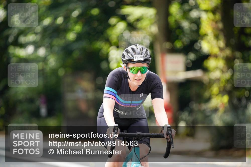 14.09.2025 - Stadtparktriathlon Michael Burmester http://msf.ph/oto/8914563 14.09.2025 12:36:53 Radfahren 1298, 1311, 1315, 1361, 1365, 1380, 1388, 1405 meine-sportfotos.de