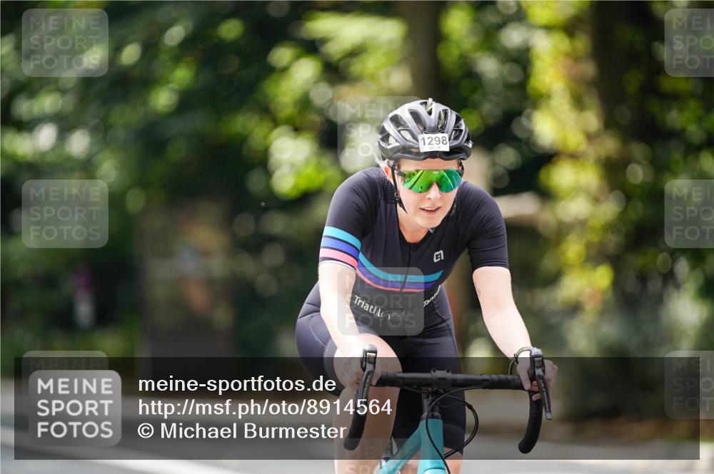14.09.2025 - Stadtparktriathlon Michael Burmester http://msf.ph/oto/8914564 14.09.2025 12:36:53 Radfahren 1298, 1311, 1315, 1361, 1365, 1380, 1388, 1405 meine-sportfotos.de