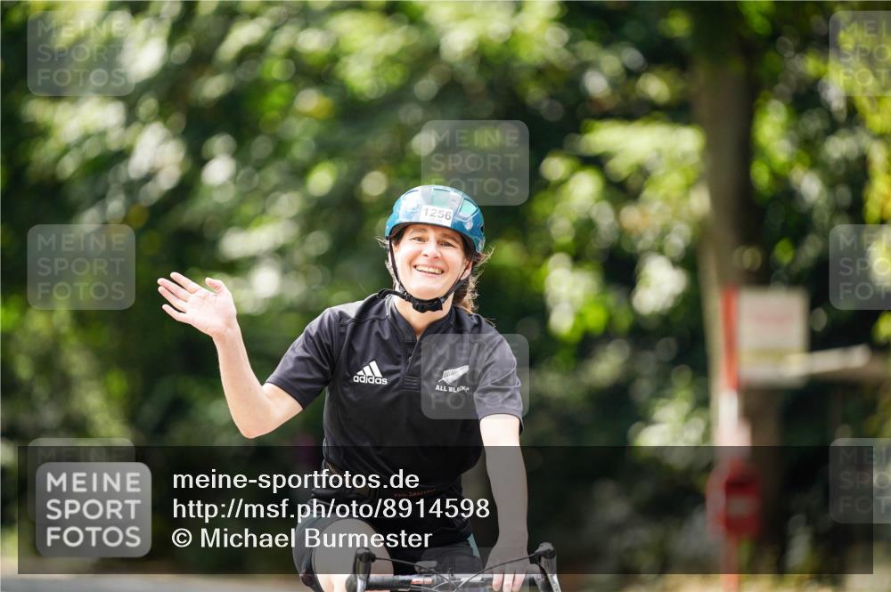 14.09.2025 - Stadtparktriathlon Michael Burmester http://msf.ph/oto/8914598 14.09.2025 12:37:32 Radfahren 1142, 1169, 1256, 1319, 1420 meine-sportfotos.de