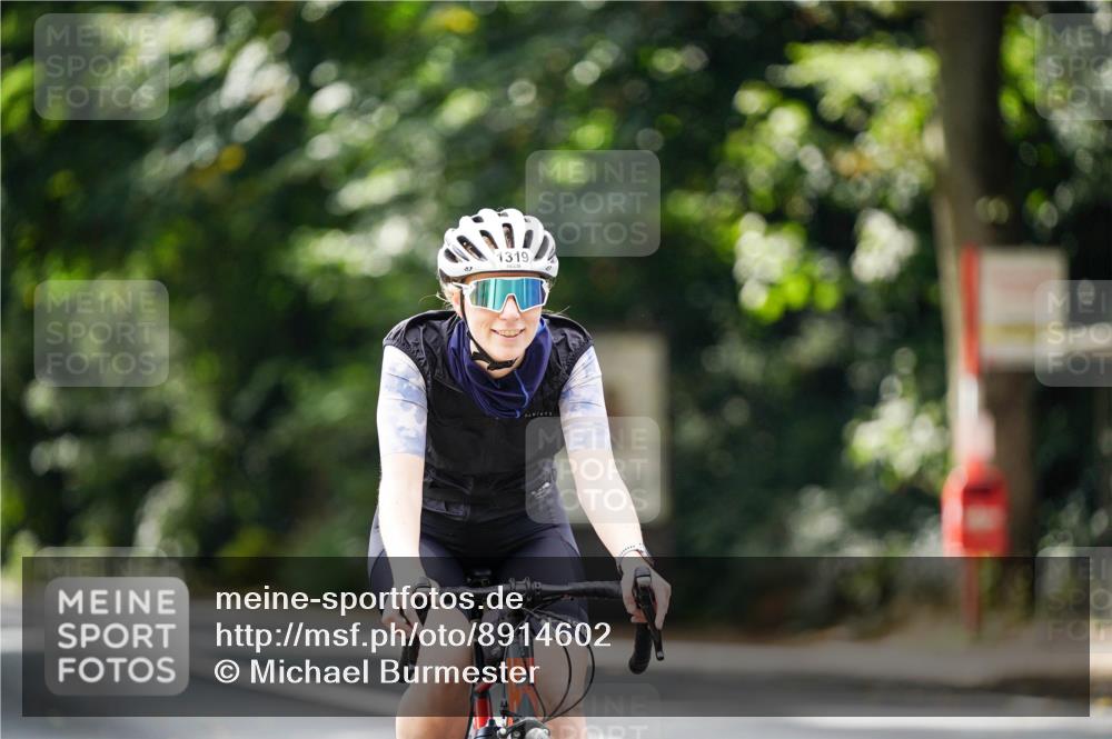 14.09.2025 - Stadtparktriathlon Michael Burmester http://msf.ph/oto/8914602 14.09.2025 12:37:35 Radfahren 1142, 1169, 1256, 1319, 1340, 1420 meine-sportfotos.de