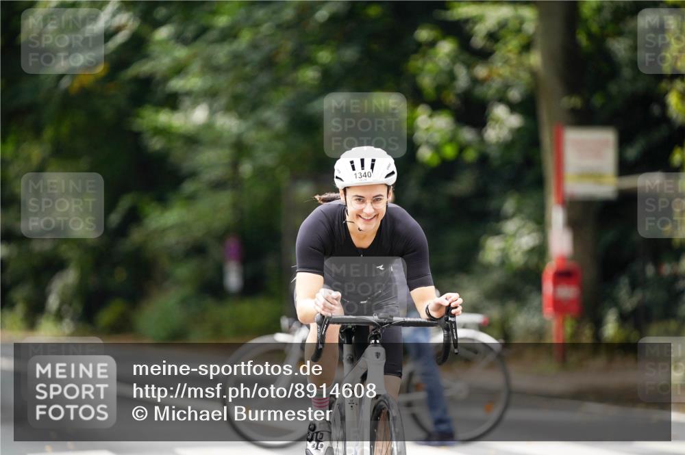 14.09.2025 - Stadtparktriathlon Michael Burmester http://msf.ph/oto/8914608 14.09.2025 12:37:41 Radfahren 1291, 1319, 1340, 1420 meine-sportfotos.de