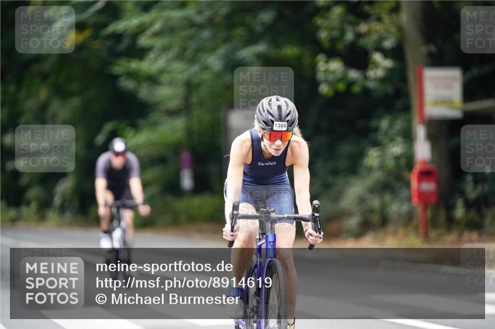 14.09.2025 - Stadtparktriathlon Michael Burmester http://msf.ph/oto/8914619 14.09.2025 12:38:01 Radfahren 1134, 1197, 1231, 1241, 1308, 1392, 1396 meine-sportfotos.de
