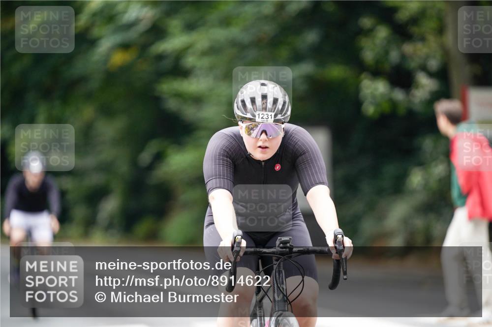 14.09.2025 - Stadtparktriathlon Michael Burmester http://msf.ph/oto/8914622 14.09.2025 12:38:03 Radfahren 1134, 1197, 1231, 1241, 1308, 1392 meine-sportfotos.de