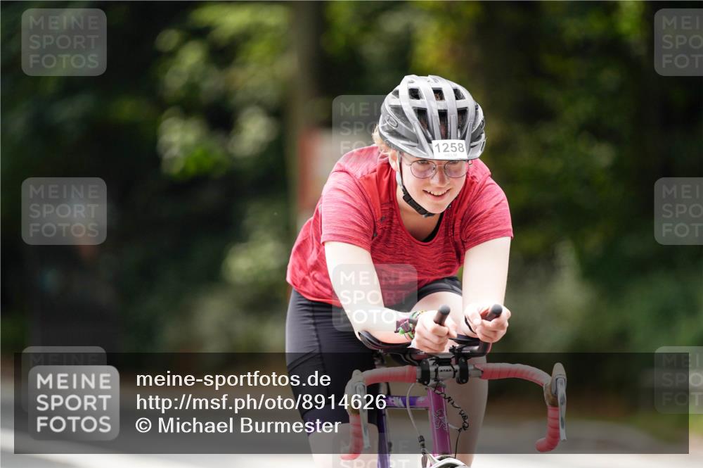 14.09.2025 - Stadtparktriathlon Michael Burmester http://msf.ph/oto/8914626 14.09.2025 12:38:13 Radfahren 1159, 1175, 1258 meine-sportfotos.de